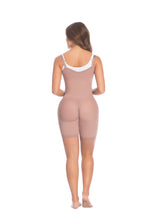 Load image into Gallery viewer, Faja alta compresión media pierna con cierre lateral REF. 12048