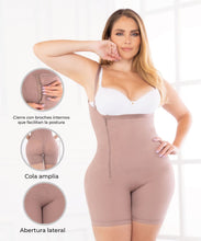 Load image into Gallery viewer, Faja alta compresión media pierna con cierre lateral REF. 12048