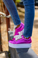 Load image into Gallery viewer, Marysol Sneakers

