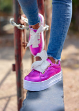 Load image into Gallery viewer, Marysol Sneakers
